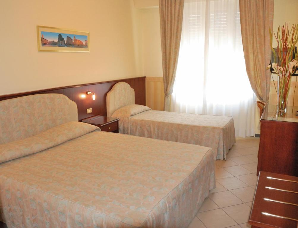 קסטל מג'ורה Hotel Olimpic מראה חיצוני תמונה